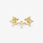 Earcuff s květinovým motivem